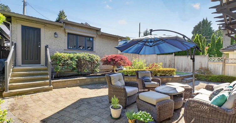 1912 36th Ave W, Vancouver, BC, V6M 1K8 - 31
