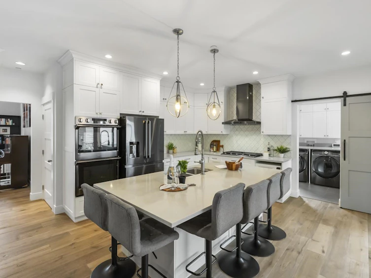 9855 182 Street, Surrey, BC, V4N 5A9 - 10