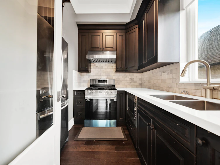 15957 39a Avenue, Surrey, BC, V3Z 0Y3 - 10