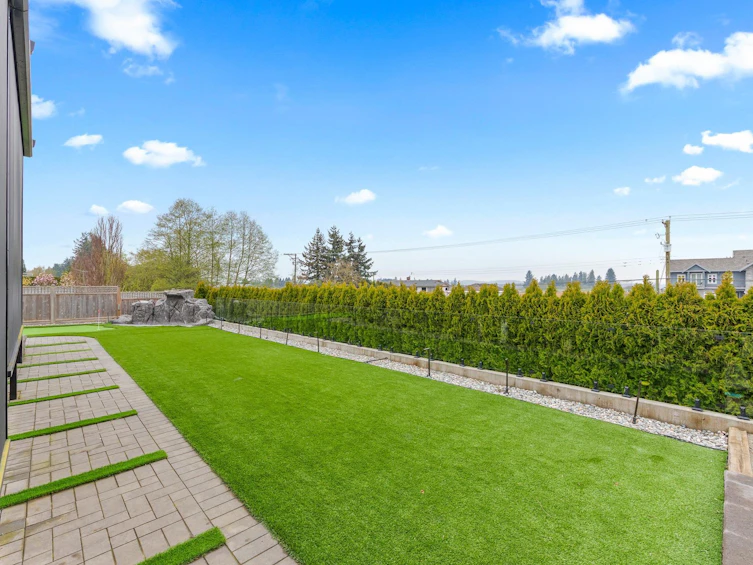 15957 39a Avenue, Surrey, BC, V3Z 0Y3 - 36