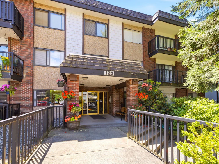 101-123 E 19th Street, North Vancouver, BC, V7L 2Y9 - 18