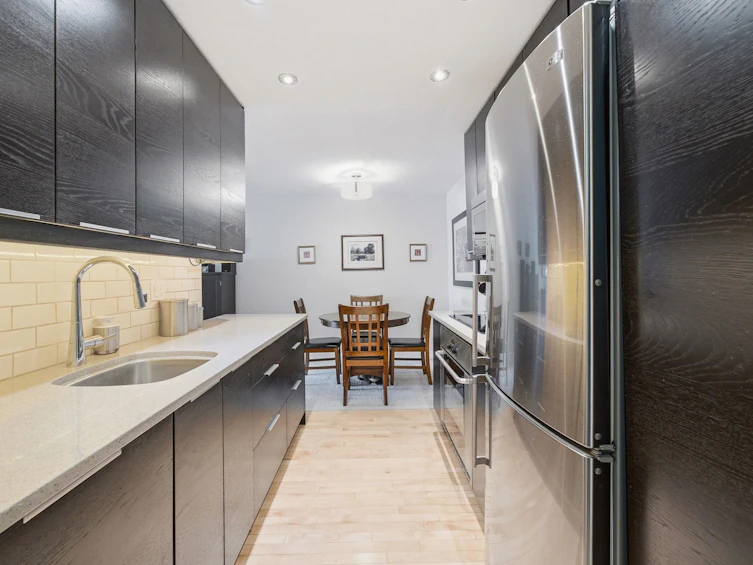 101-123 E 19th Street, North Vancouver, BC, V7L 2Y9 - 8