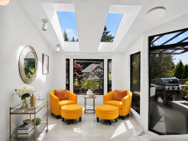 2940 Dresden Way, North Vancouver, BC, V7H 1P6 - 3