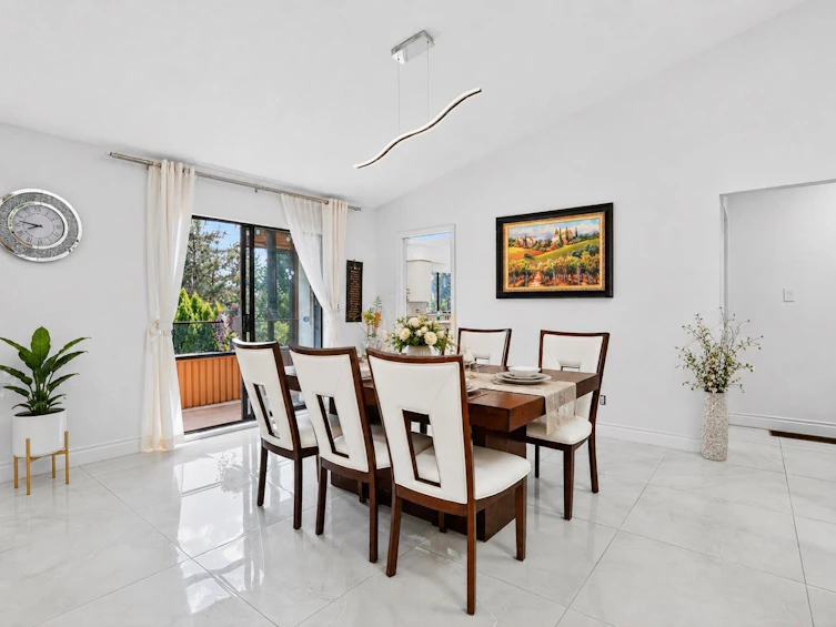 2940 Dresden Way, North Vancouver, BC, V7H 1P6 - 4