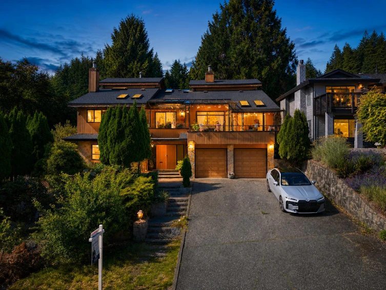 2940 Dresden Way, North Vancouver, BC, V7H 1P6