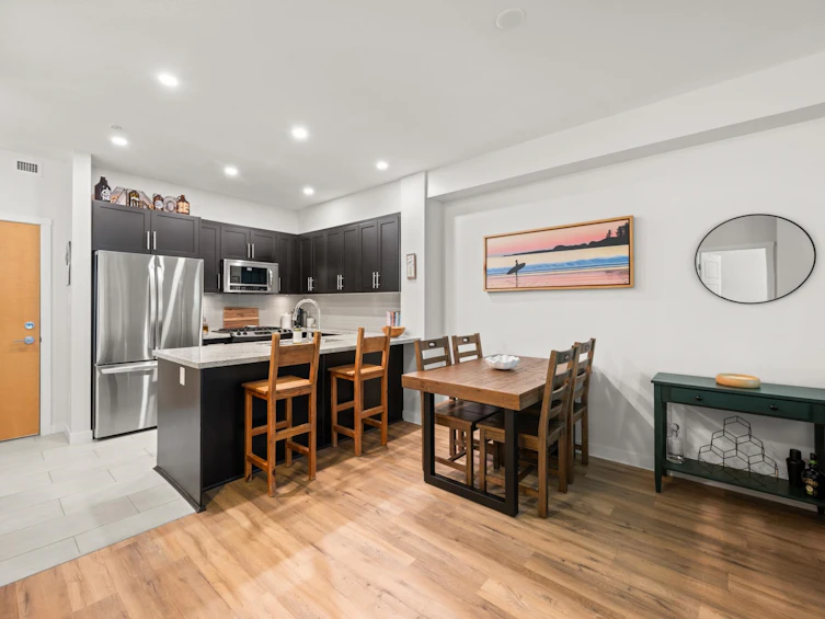 208-23285 Billy Brown Road, Langley, BC, V1M 0C8 - 3