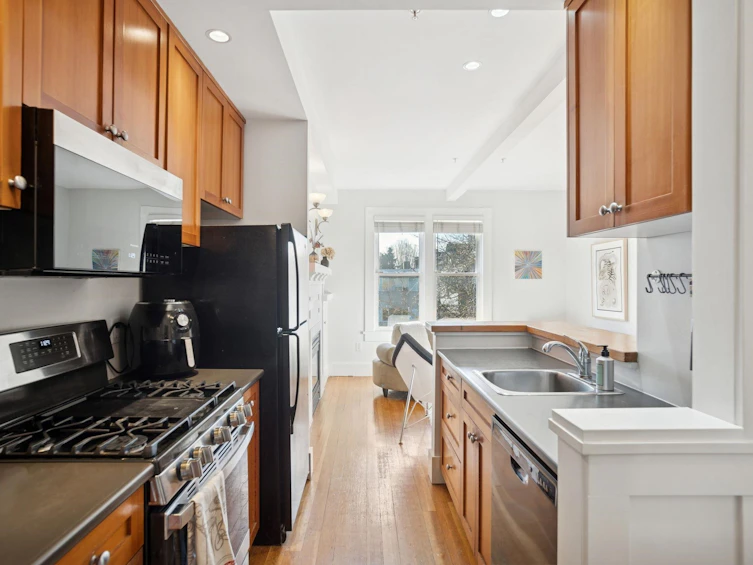 509 Union Street, Vancouver, BC, V6A 2B7 - 10