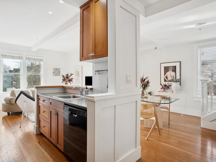 509 Union Street, Vancouver, BC, V6A 2B7 - 9