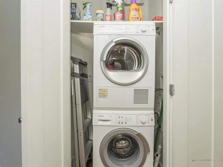300-2432 Haywood Avenue, West Vancouver, BC, V7V 1Y1 - 15