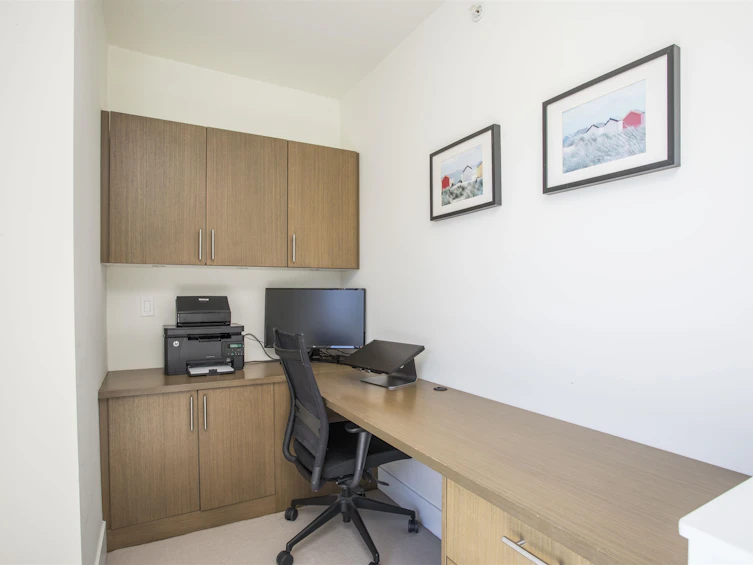 300-2432 Haywood Avenue, West Vancouver, BC, V7V 1Y1 - 18