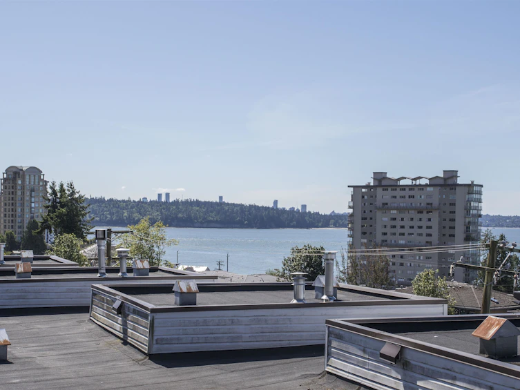 300-2432 Haywood Avenue, West Vancouver, BC, V7V 1Y1 - 20