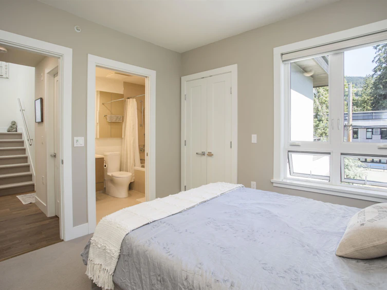 300-2432 Haywood Avenue, West Vancouver, BC, V7V 1Y1 - 13