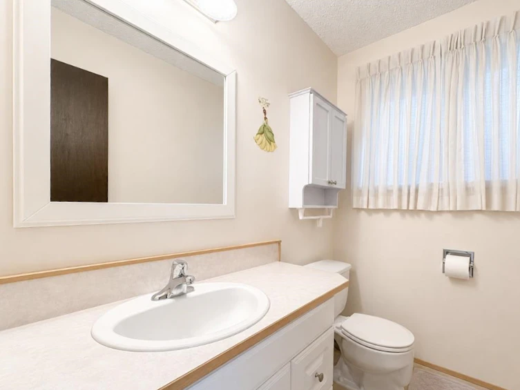 46122 Greenwood Drive, Chilliwack, BC, V2R 4C8 - 29