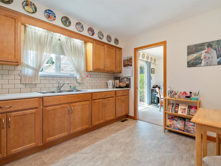 46122 Greenwood Drive, Chilliwack, BC, V2R 4C8 - 26