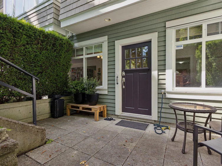 2487 W 39th Avenue, Vancouver, BC, V6M 4M3 - 3