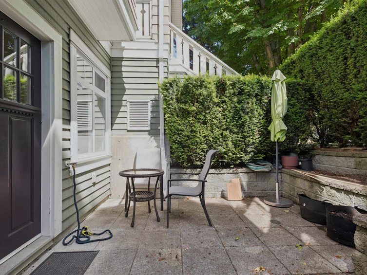 2487 W 39th Avenue, Vancouver, BC, V6M 4M3 - 4