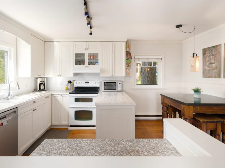 1506 Whitesails Drive, Bowen Island, BC, V0N 1G2 - 15
