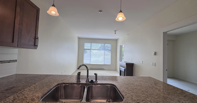 417-11950 Harris Rd, Pitt Meadows, BC, V3Y 0B7 - 3