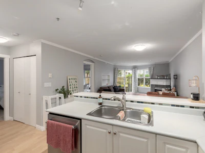 107-3038 E Kent Avenue South - 4