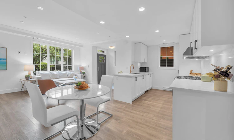469 W 63rd Avenue
