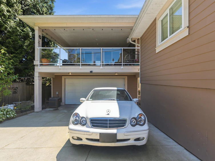 331 E Eighth Avenue, New Westminster, BC, V3L 4K7 - 33