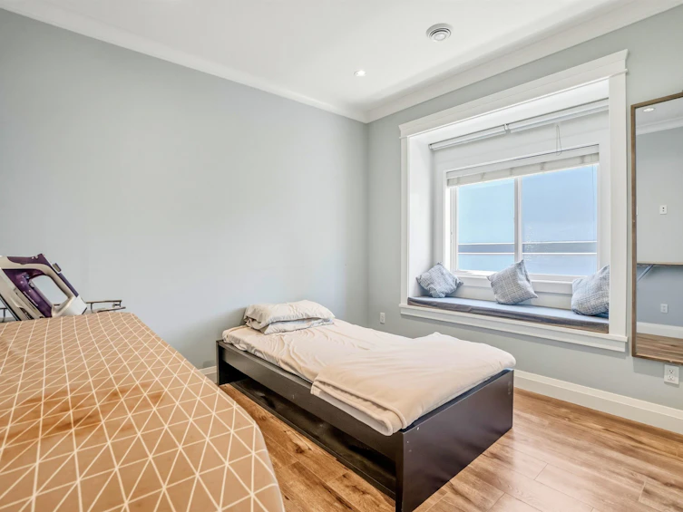 331 E Eighth Avenue, New Westminster, BC, V3L 4K7 - 16