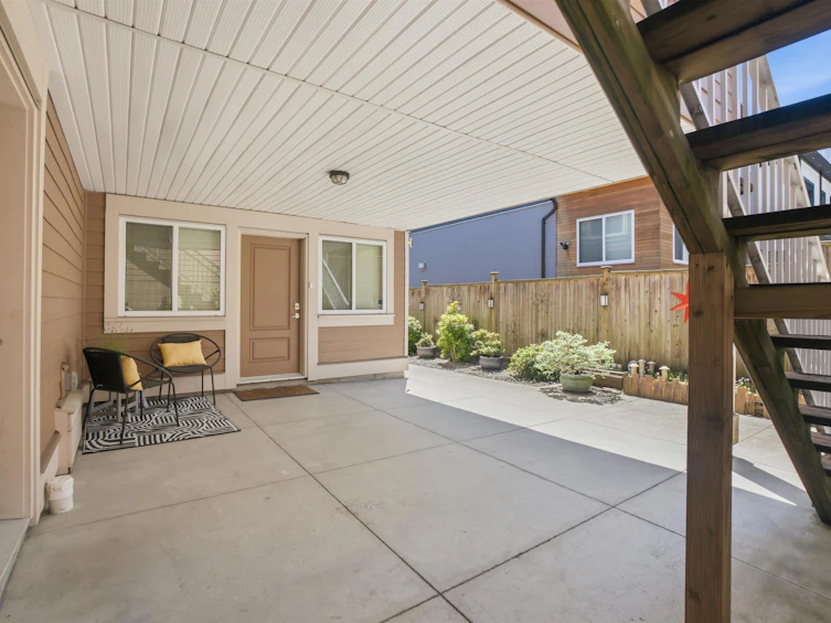 331 E Eighth Avenue, New Westminster, BC, V3L 4K7 - 29