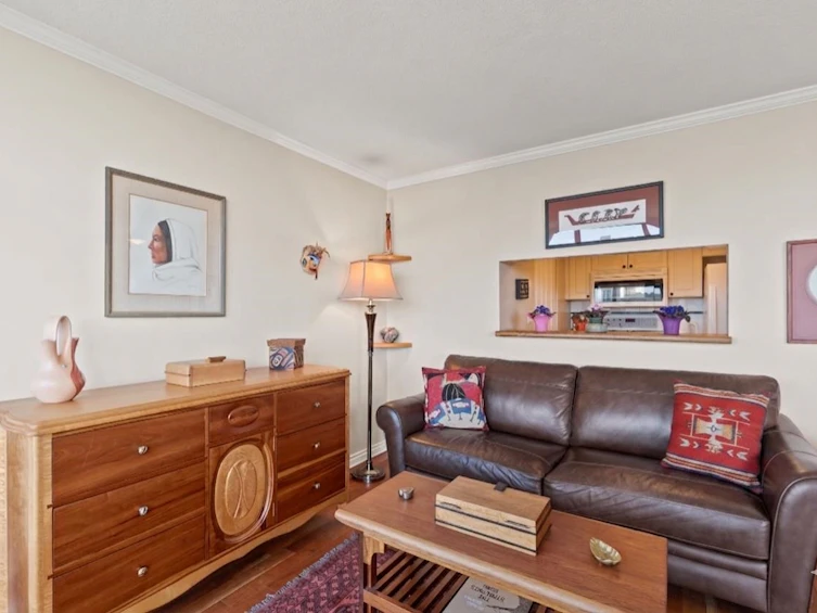 602-567 Lonsdale Avenue, North Vancouver, BC, V7M 2G6 - 6