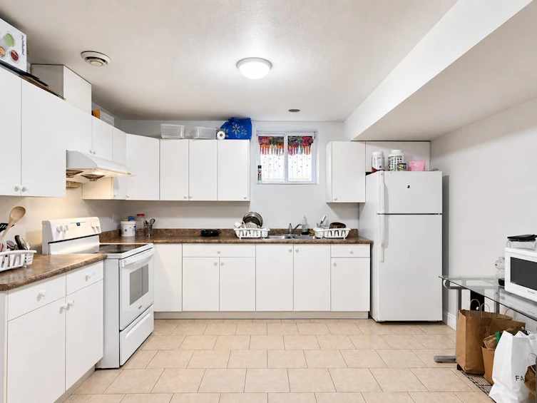 12579 66 Avenue, Surrey, BC, V3W 1V6 - 29
