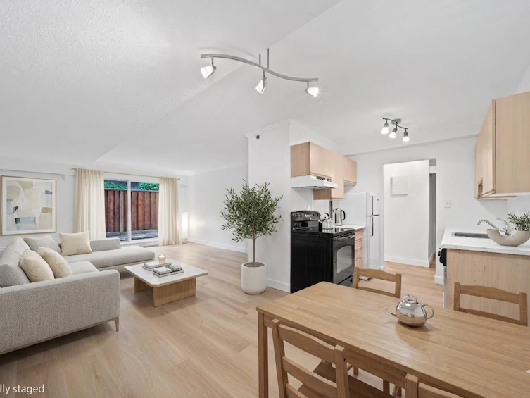 606-756 Great Northern Way, Vancouver, BC, V5T 1E4 - 2