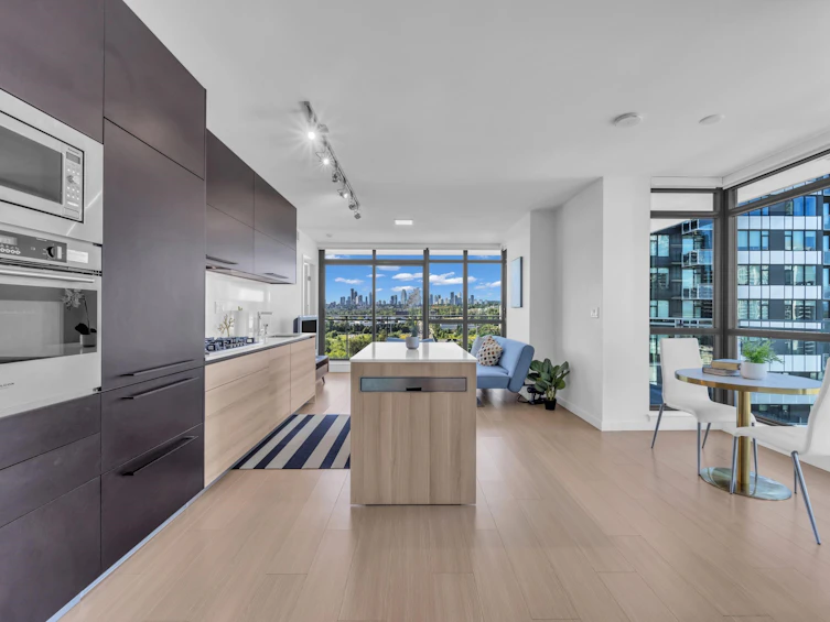 1308-4488 Juneau Street, Burnaby, BC, V5C 0M4 - 9