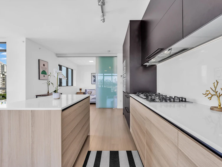 1308-4488 Juneau Street, Burnaby, BC, V5C 0M4 - 5