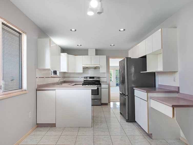 4368 Pandora Street, Burnaby, BC, V5C 2B7 - 3
