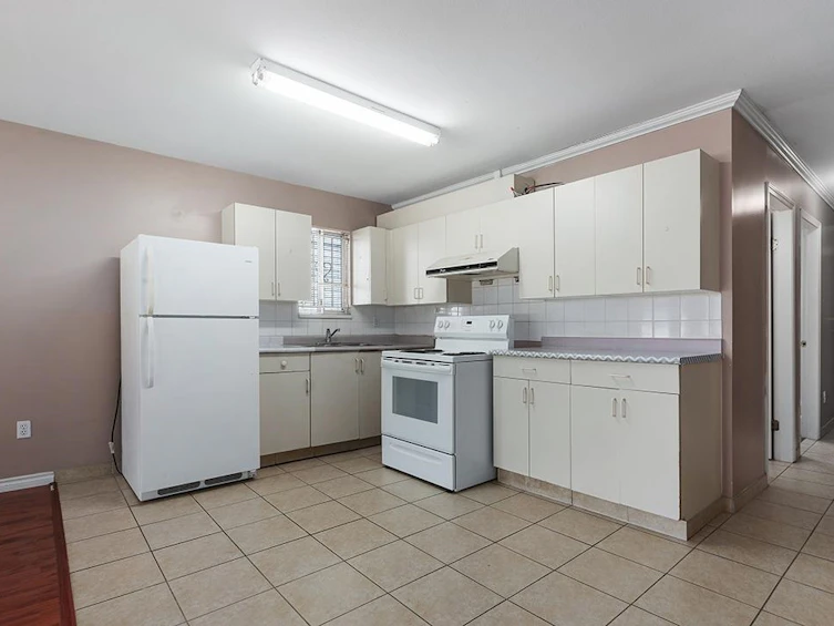 4368 Pandora Street, Burnaby, BC, V5C 2B7 - 18