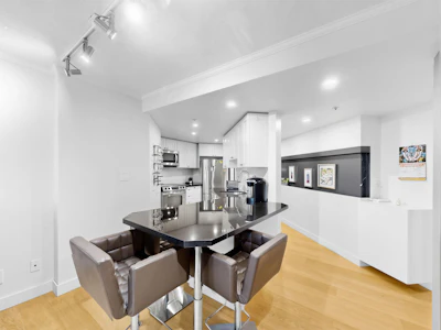 708-1050 Burrard Street - 5