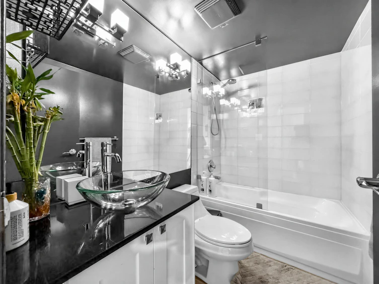 708-1050 Burrard Street, Vancouver, BC, V6Z 2S3 - 12