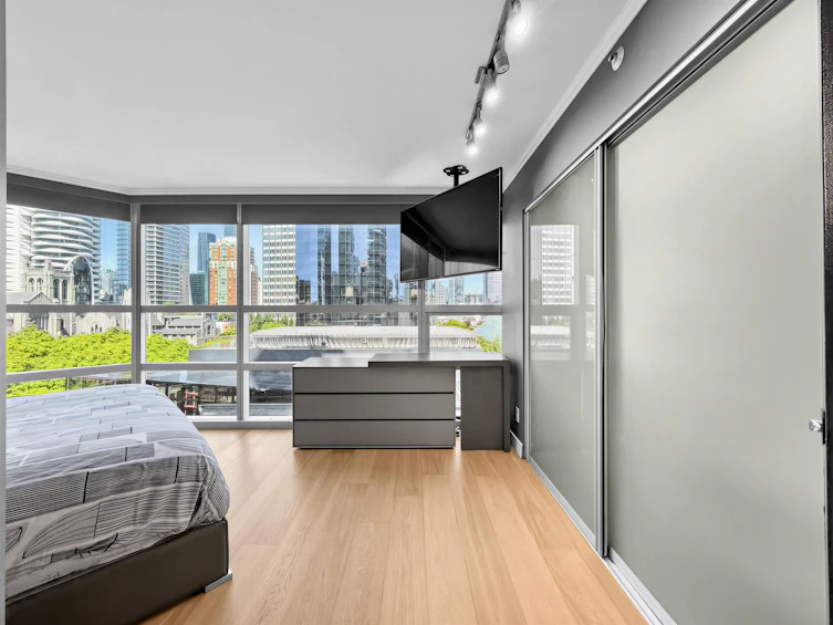 708-1050 Burrard Street, Vancouver, BC, V6Z 2S3 - 11