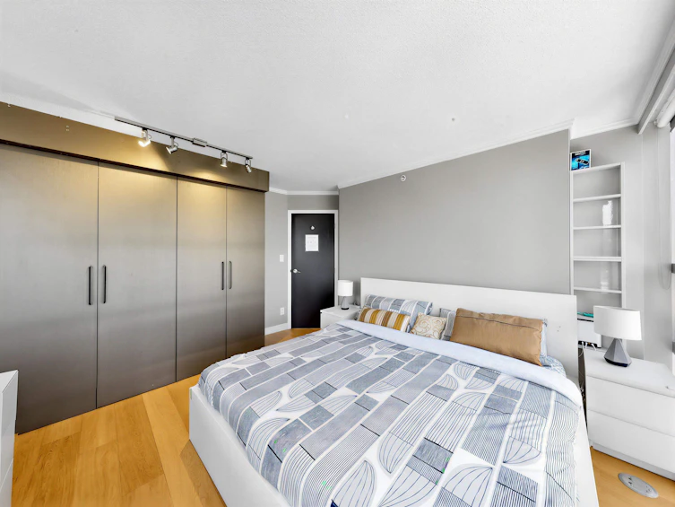708-1050 Burrard Street, Vancouver, BC, V6Z 2S3 - 9