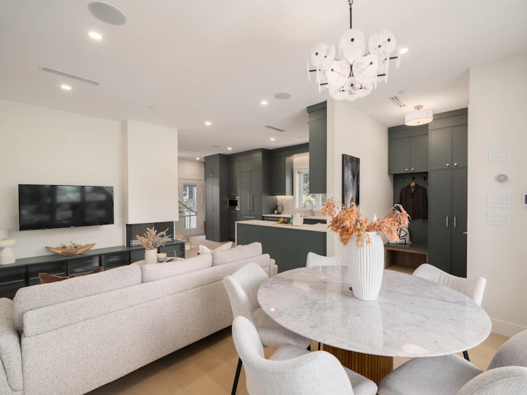 2-8508 East Boulevard, Vancouver, BC, V6P 5E6 - 8
