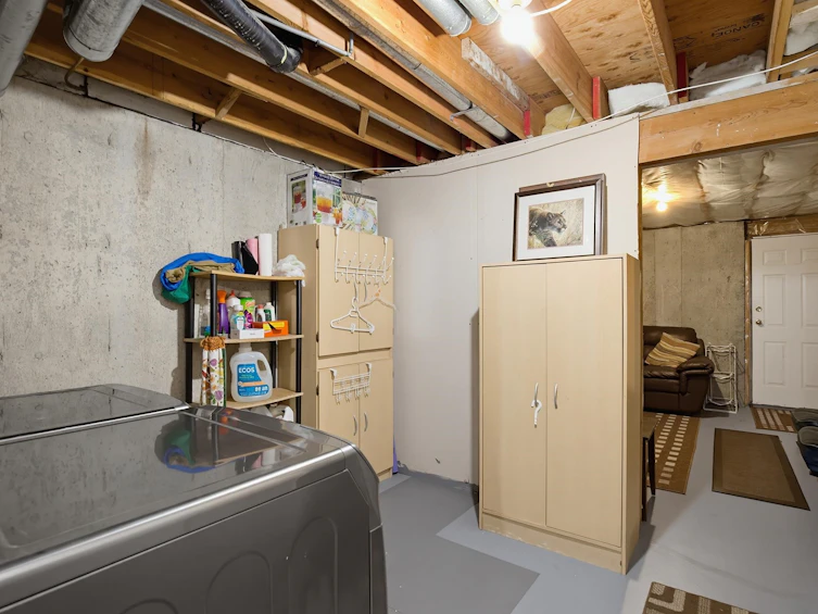 7957 Burdock Street, Mission, BC, V2V 4Y5 - 30