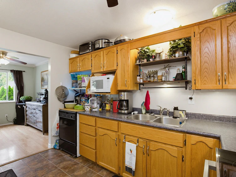 7957 Burdock Street, Mission, BC, V2V 4Y5 - 18