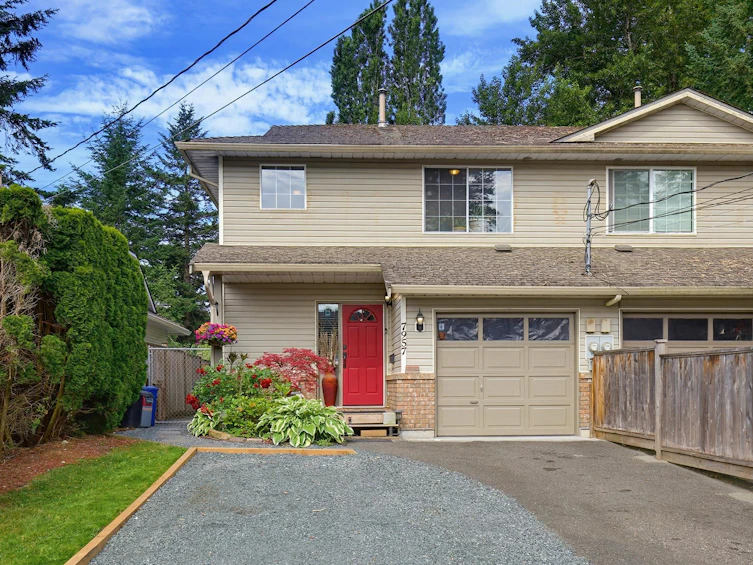 7957 Burdock Street, Mission, BC, V2V 4Y5