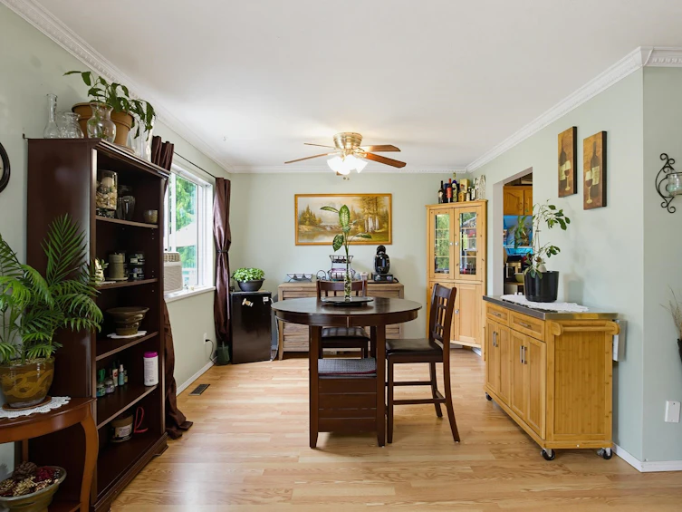 7957 Burdock Street, Mission, BC, V2V 4Y5 - 8