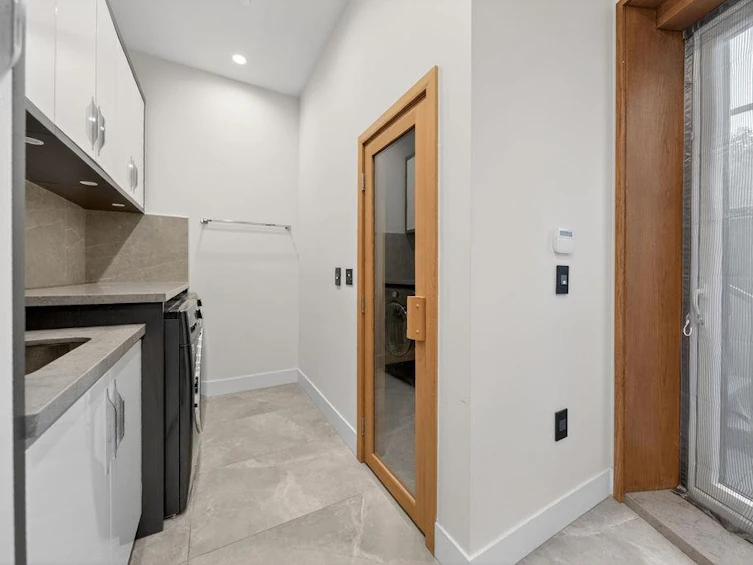 2863 W King Edward Avenue, Vancouver, BC, V6L 1V1 - 22