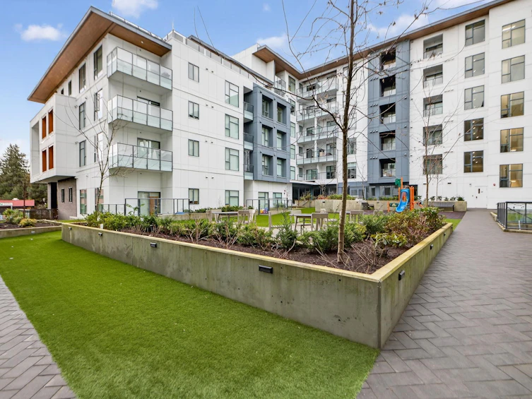E512-10829 140 Street, Surrey, BC, V6V 0A8 - 23