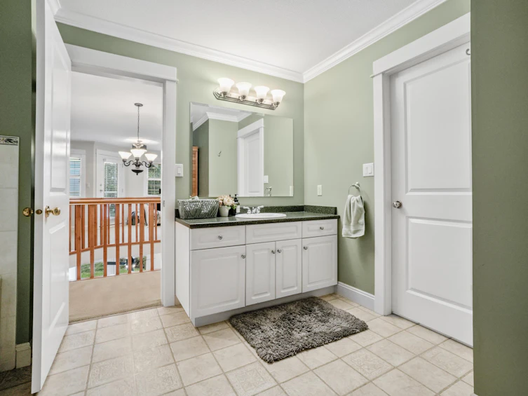 41813 Majuba Hill Road, Chilliwack, BC, V2R 5G9 - 30