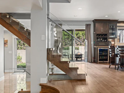 3672 Burnside Drive - 4