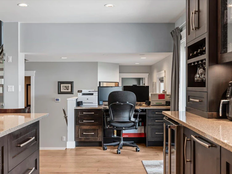 3672 Burnside Drive, Abbotsford, BC, V3G 1H7 - 6