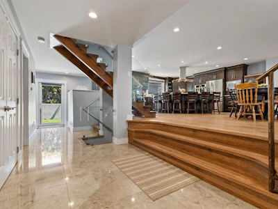 3672 Burnside Drive - 3