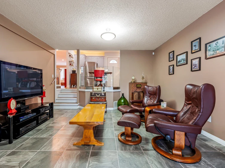 3162 Oxford Street, Port Coquitlam, BC, V3B 4C5 - 15
